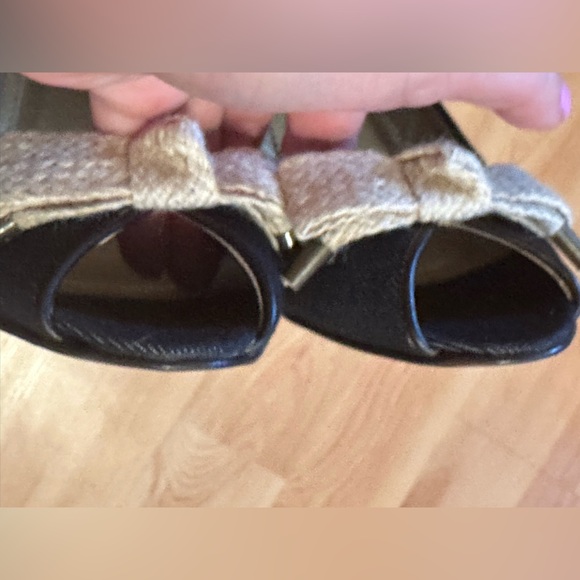J.Crew Collection Blue Denim Peep Toe Heels Size 8.5 Bow Accent Made in Italy - Picture 8 of 9